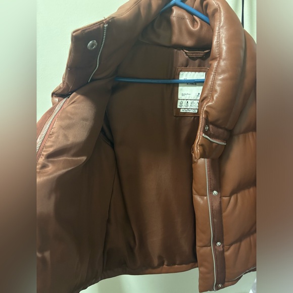 Abercrombie and fitch vegan leather mini puffer - Picture 5 of 5